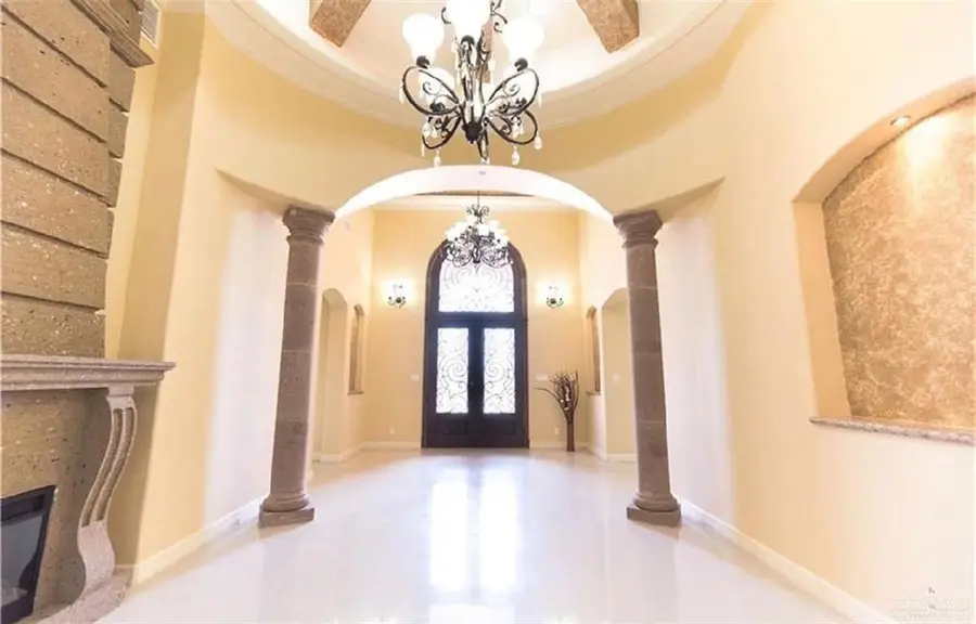 22111 N Val Verde Road, Edinburg, TX 78542 - #3