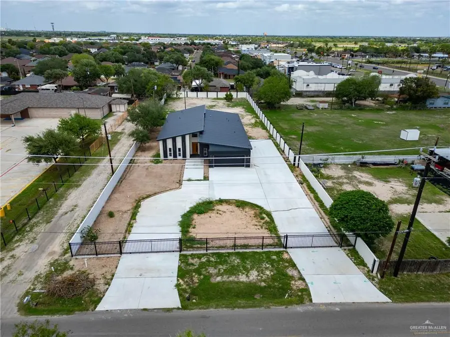 106 W Eldora Road, San Juan, TX 78589 - #2