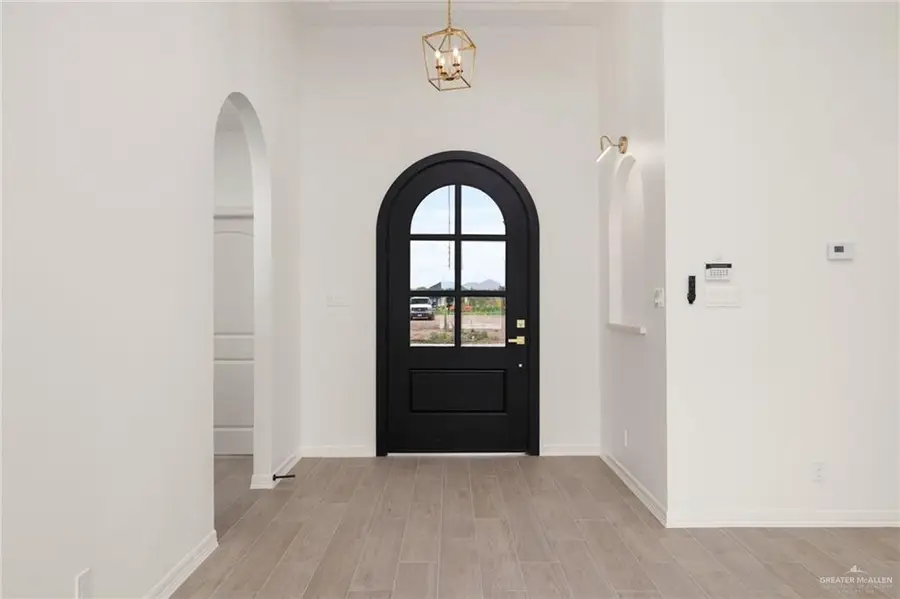 2808 E Sabinal Avenue, Hidalgo, TX 78557 - #2