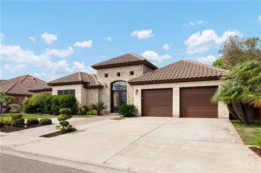 4904 Gumwood Avenue, McAllen, TX 78501 - #2