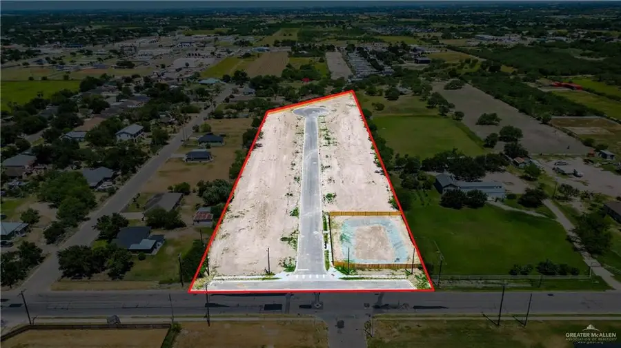 410 W Garfield Avenue, Alton, TX 78573 - #3