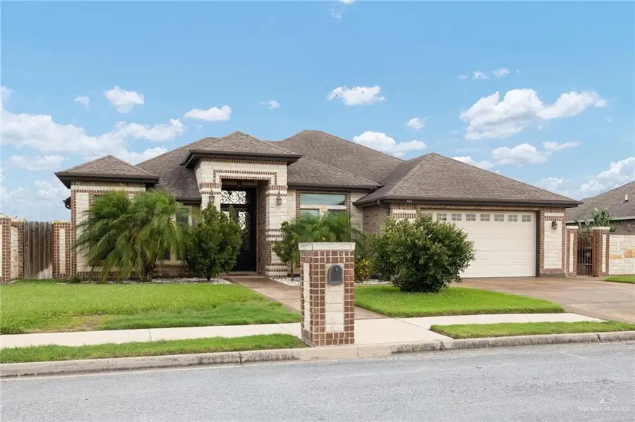 704 Santa Fe Street, Weslaco, TX 78596 - #3