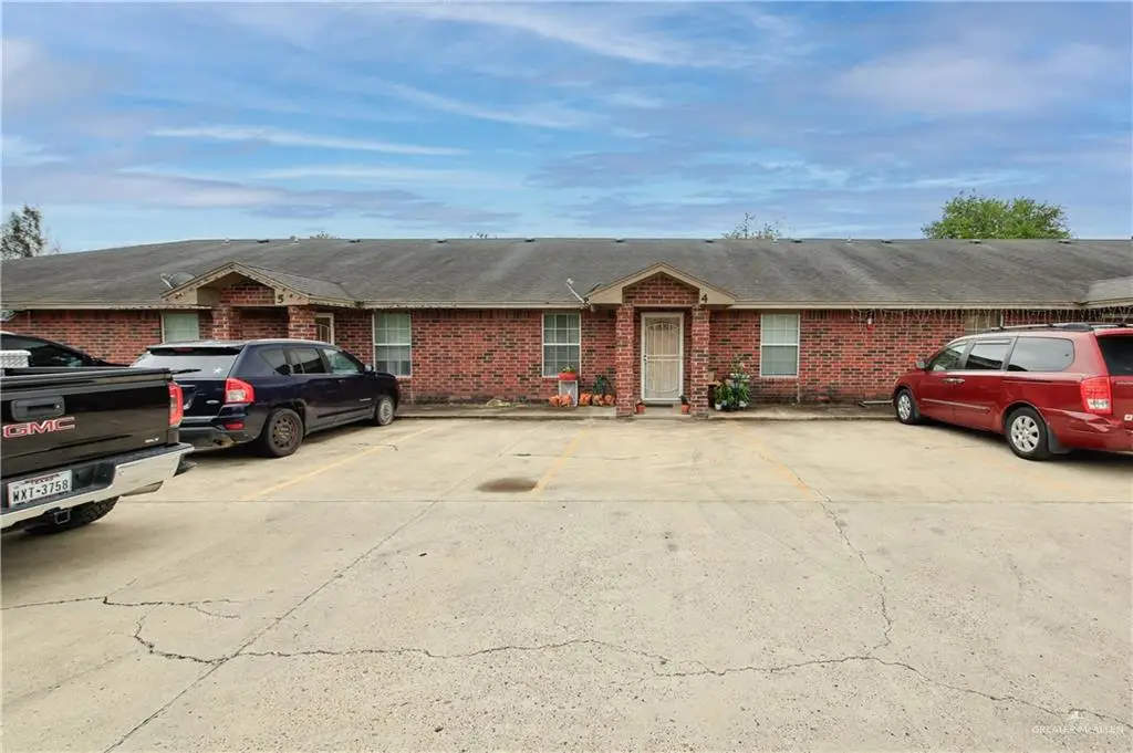 905 South Avenue, Donna, TX 78537 - #1