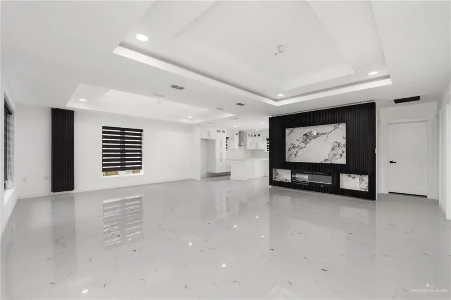 915 Encino Drive, Weslaco, TX 78596 - #3