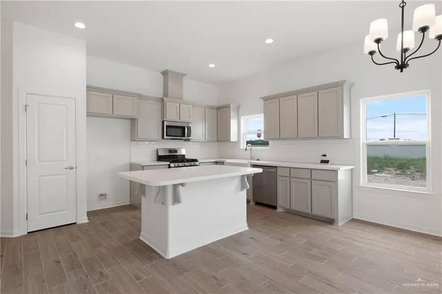 912 W Star Flower Street, Edinburg, TX 78541 - #3