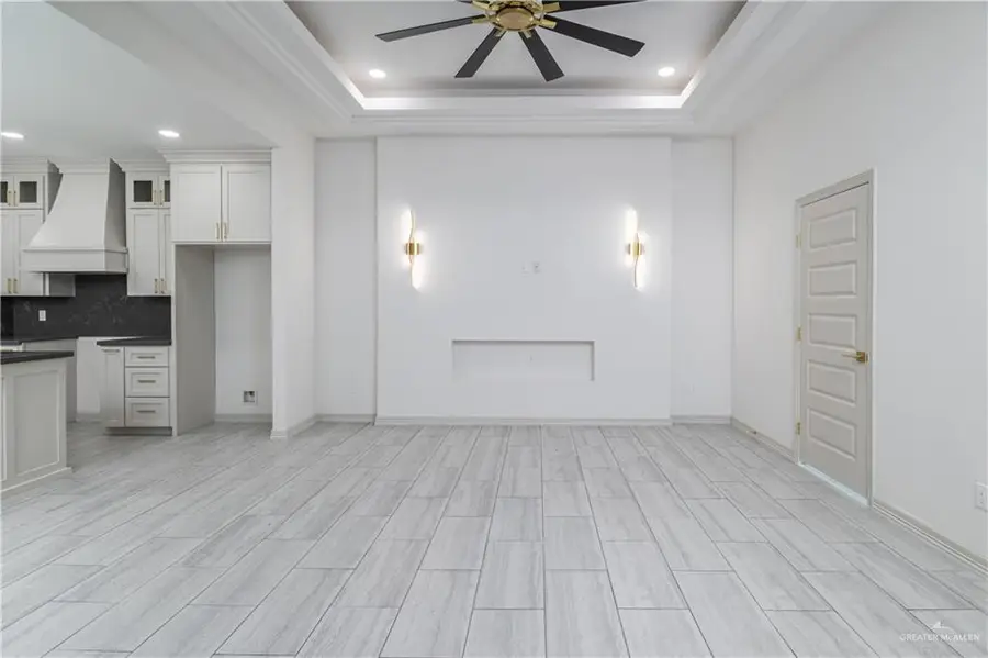 809 Nannette Avenue, Pharr, TX 78577 - #3