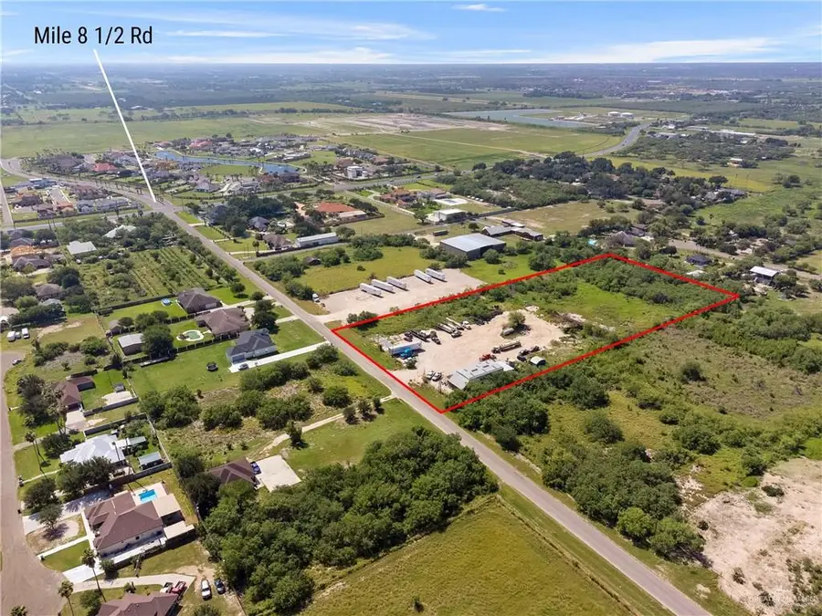 4605 Mile 8 1/2 Road, Edinburg, TX 78542 - #3