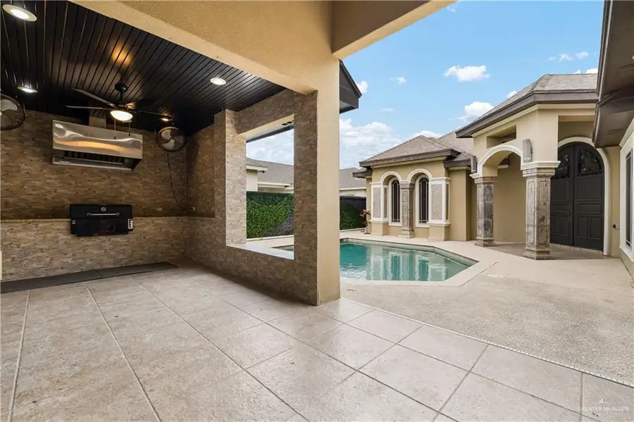 2617 Fresno Avenue, Hidalgo, TX 78557 - #3