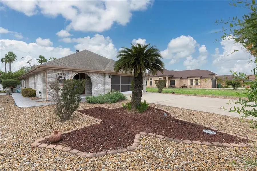 907 Lake View Drive, Mission, TX 78572 - #2