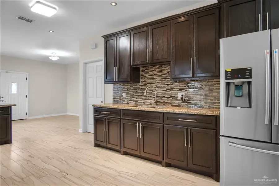 401 W Cheyenne Avenue, Pharr, TX 78577 - #3