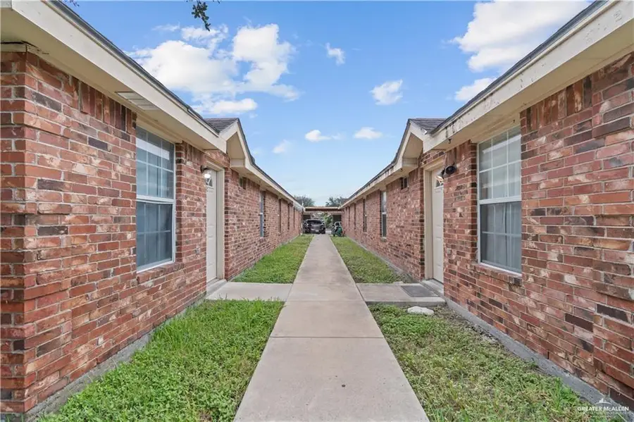 1410 Phoenix Street, Edinburg, TX 78541 - #2