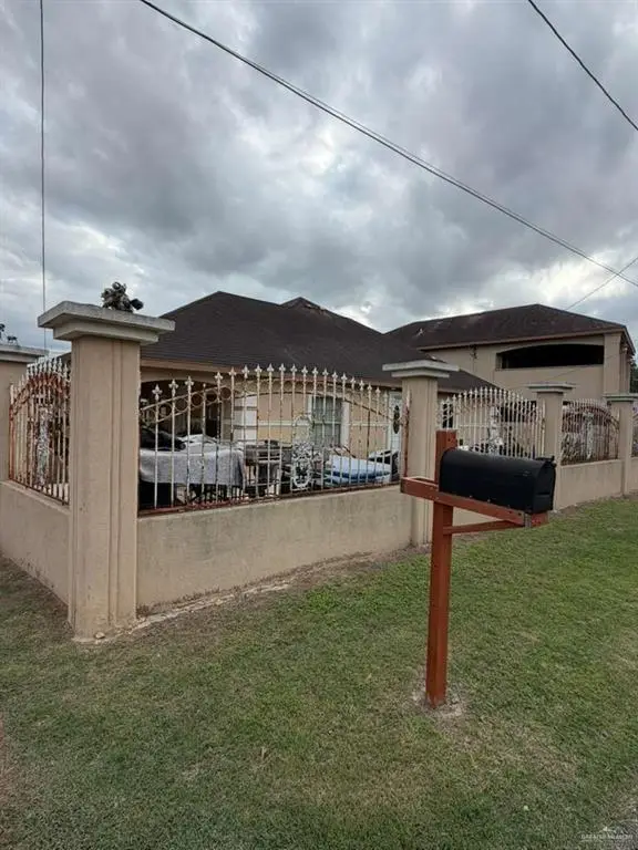 640 E 4th Street, Sullivan City, TX 78595 - #3