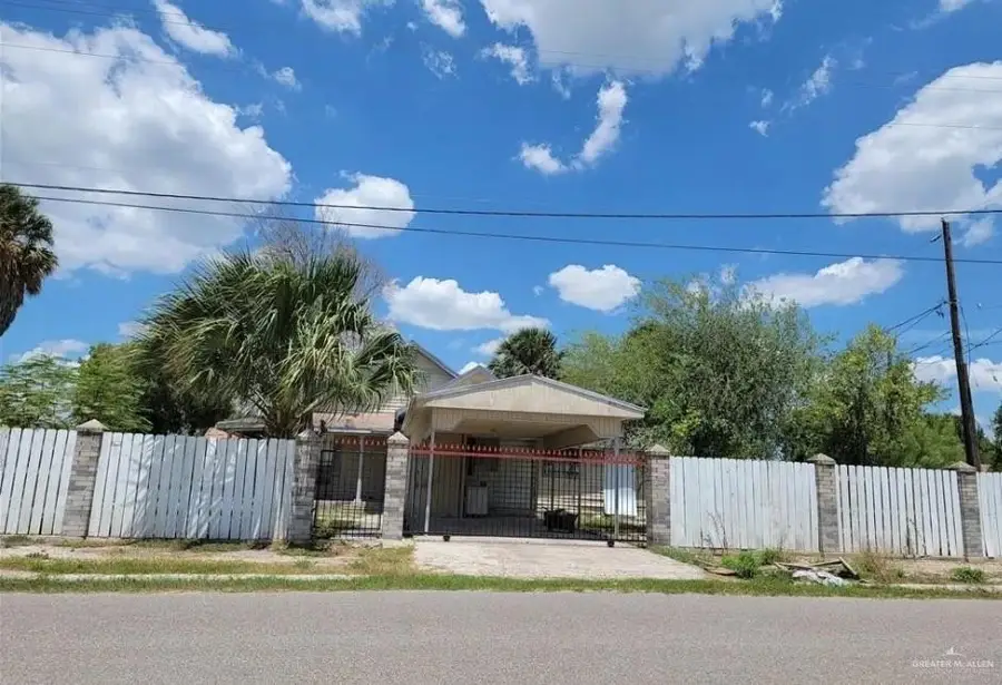601 N Garza Street, Rio Grande City, TX 78582 - #2