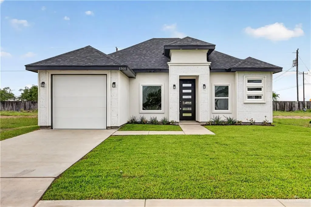 1305 S 9th Street, Alamo, TX 78516 - #1