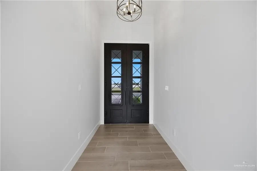 3303 S Kerala Avenue, Edinburg, TX 78539 - #3