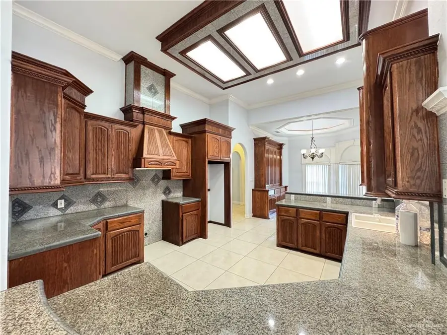 214 Southgate Boulevard, Weslaco, TX 78596 - #3