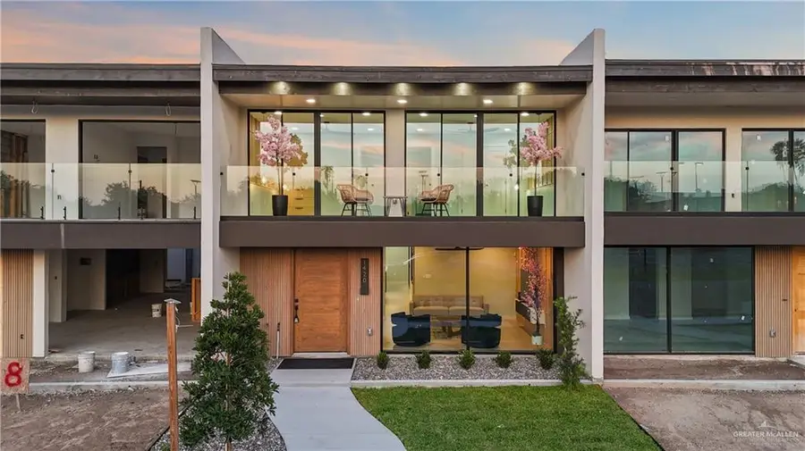 1420 S 7th Avenue, Edinburg, TX 78539 - #3