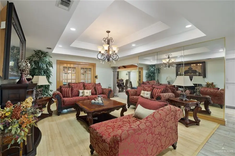 812 S Mayberry Boulevard, Alton, TX 78573 - #3