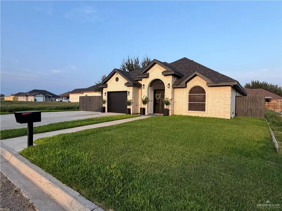 133 Gardenia Circle, Rio Grande City, TX 78582 - #2