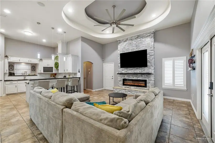 1401 Foster Street, San Juan, TX 78589 - #2