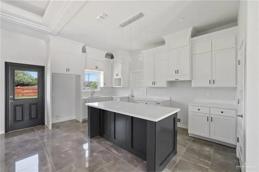 1003 Short Road, San Juan, TX 78589 - #3