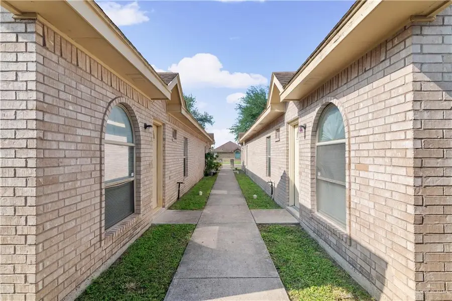 3810 W Sarah Evans Street, Edinburg, TX 78541 - #2