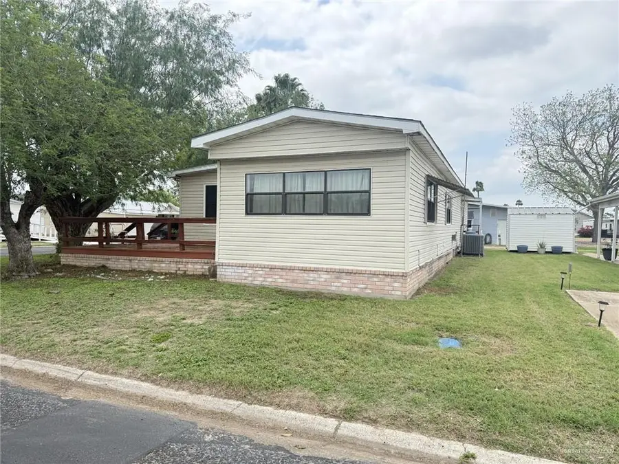 4901 Carnation Avenue, McAllen, TX 78501 - #2