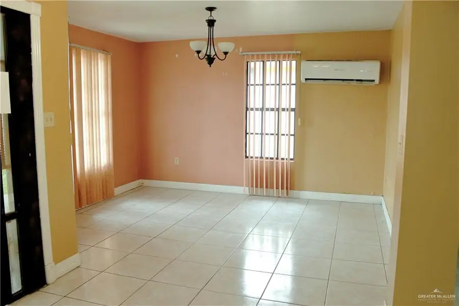 2270 E Anacua Circle, Roma, TX 78584 - #2