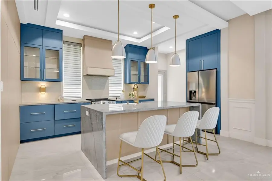 3001 N Alyna Avenue, Edinburg, TX 78541 - #3