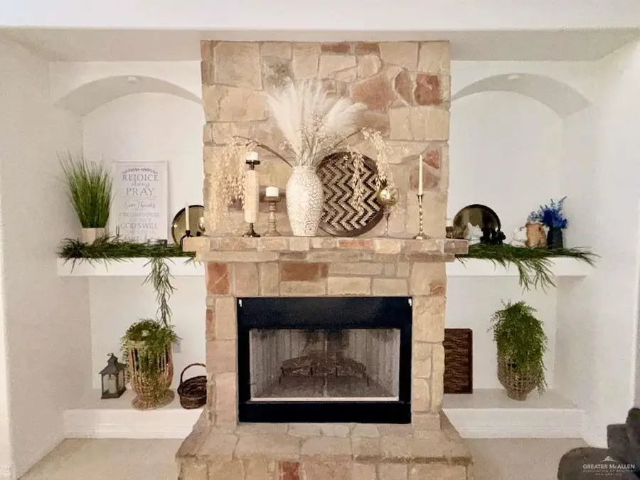 306 Driftwood Avenue, Mission, TX 78572 - #3