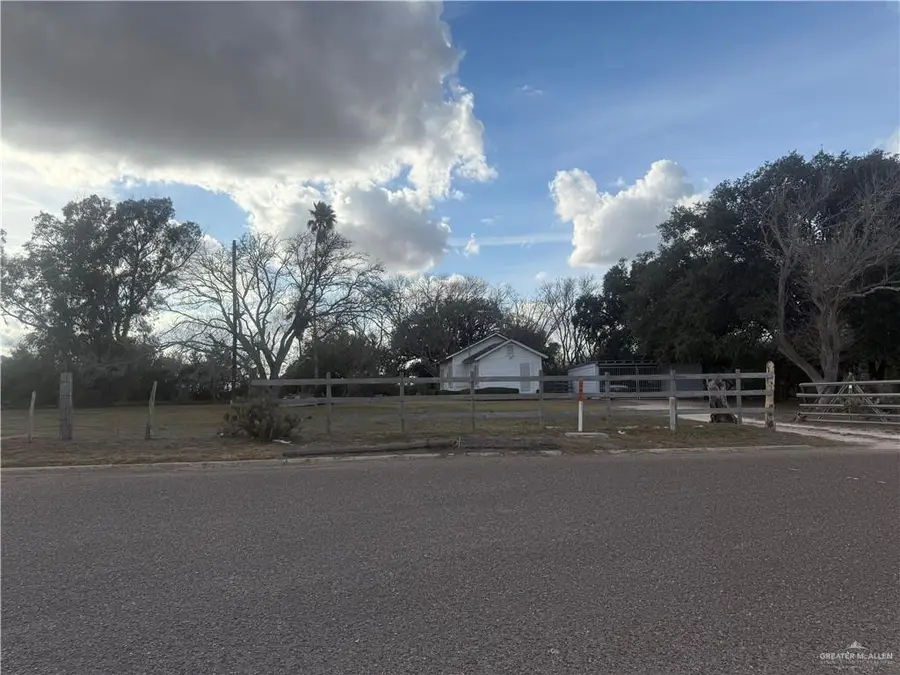 8105 Mile 2 1/2 E Road, Mercedes, TX 78570 - #3