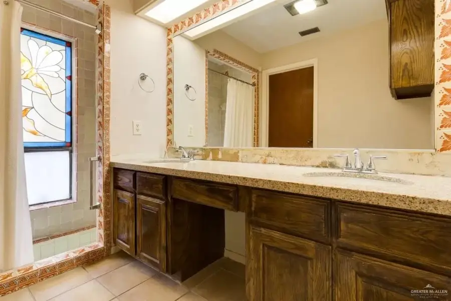 107 W Shasta Avenue W, McAllen, TX 78504 - #2