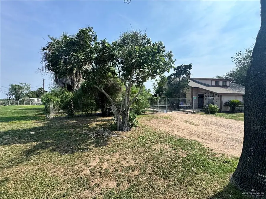 1202 E 18th Street, Weslaco, TX 78596 - #2