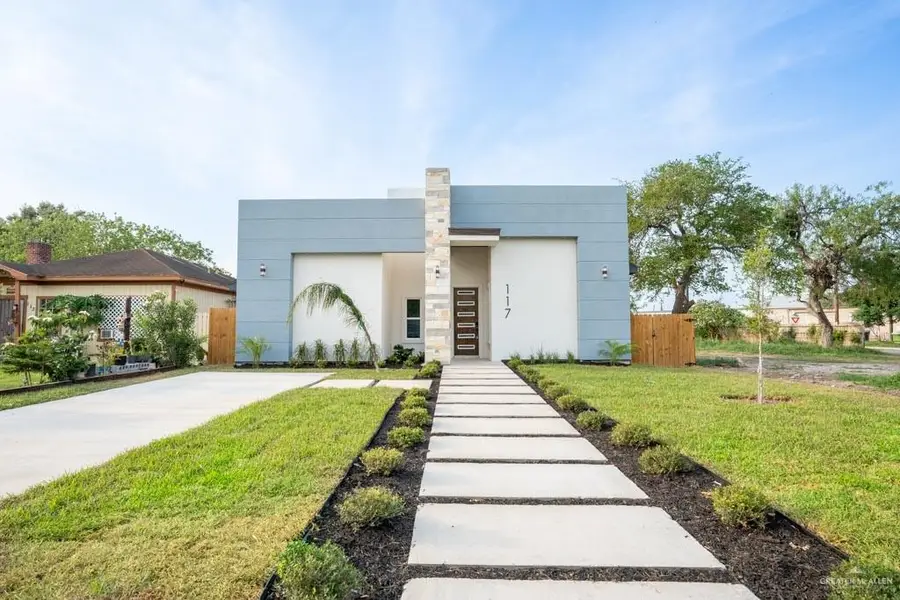 117 E Filmore Avenue, Harlingen, TX 78550 - #3