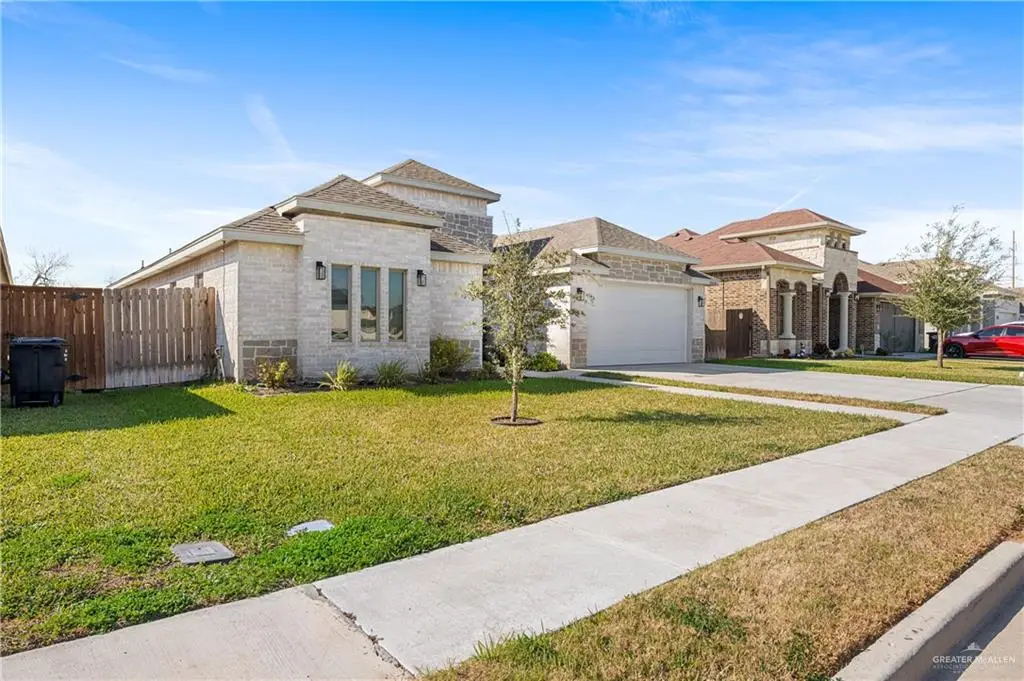 2610 E Bella Vista Avenue, Alton, TX 78573 - #1