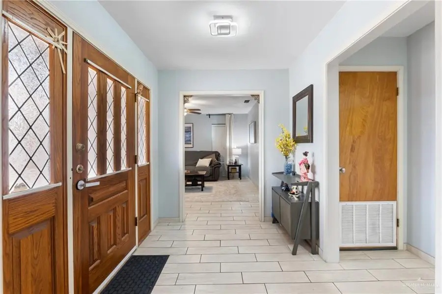 4300 Auburn Avenue, McAllen, TX 78504 - #2