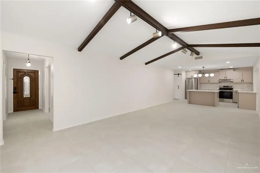 207 E Jackson Avenue, McAllen, TX 78501 - #2