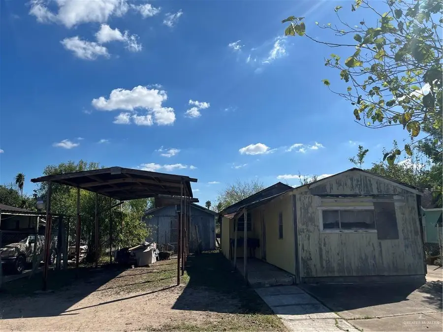 705 S 5th Street, Hidalgo, TX 78557 - #2