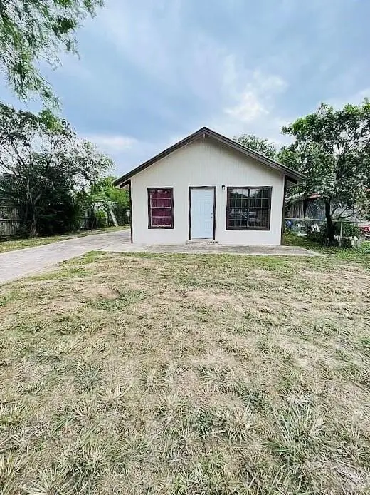 906 W Cooper Street, Edinburg, TX 78541 - #2