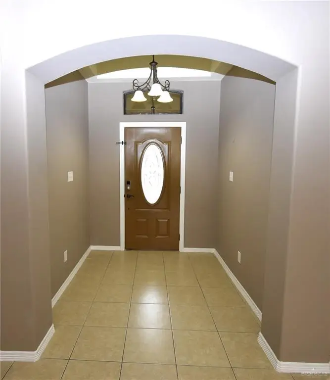 704 N Drennan Street, Edinburg, TX 78541 - #2