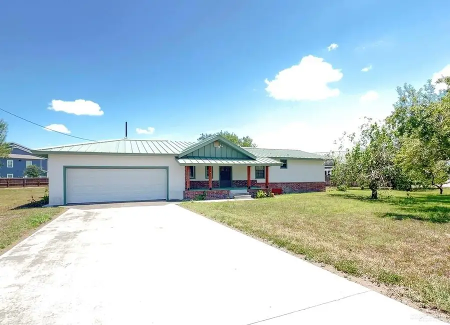 218 E Colorado Street E, Rio Hondo, TX 78583 - #2