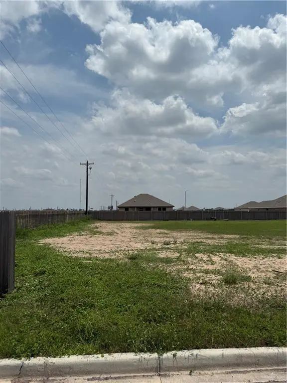 2501 Dartmouth Street, Weslaco, TX 78596