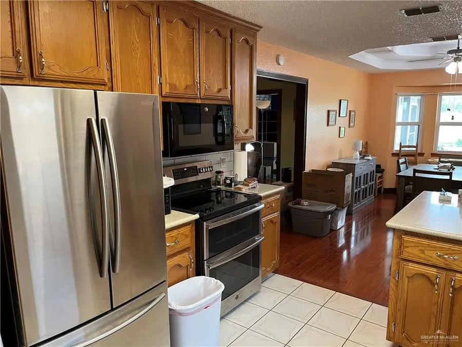 304 Diana Drive, Alamo, TX 78516 - #3