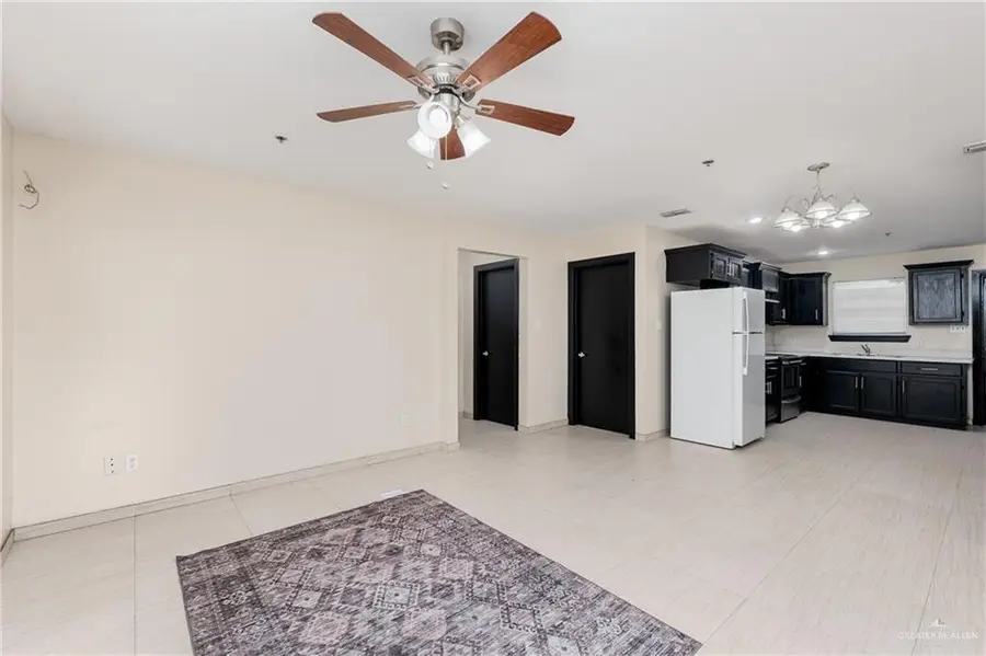 1403 W Kiwi Avenue, Pharr, TX 78577 - #3