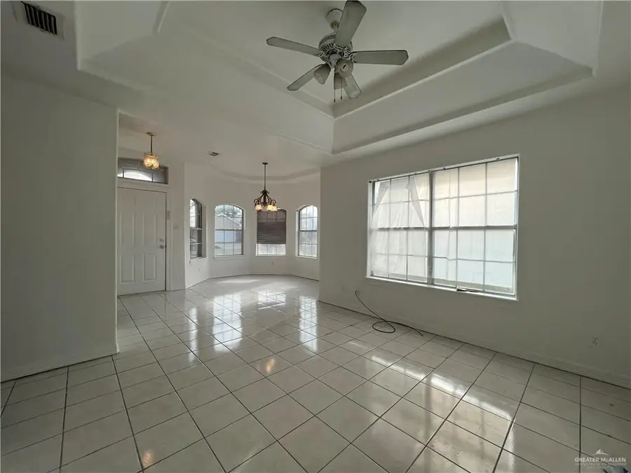 618 Melanie Drive, Pharr, TX 78577 - #2