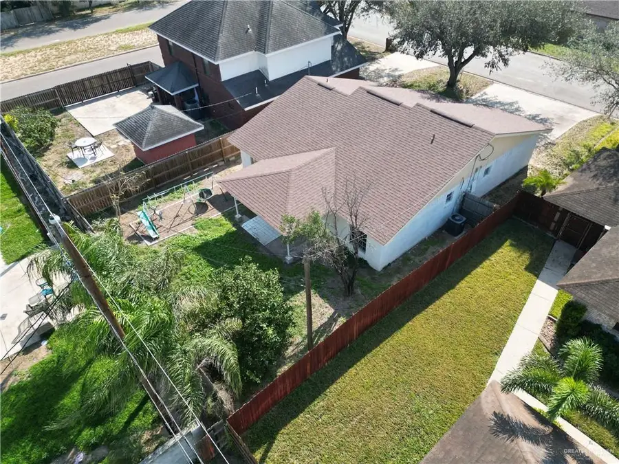 3525 Sol Dorado, Edinburg, TX 78542 - #2