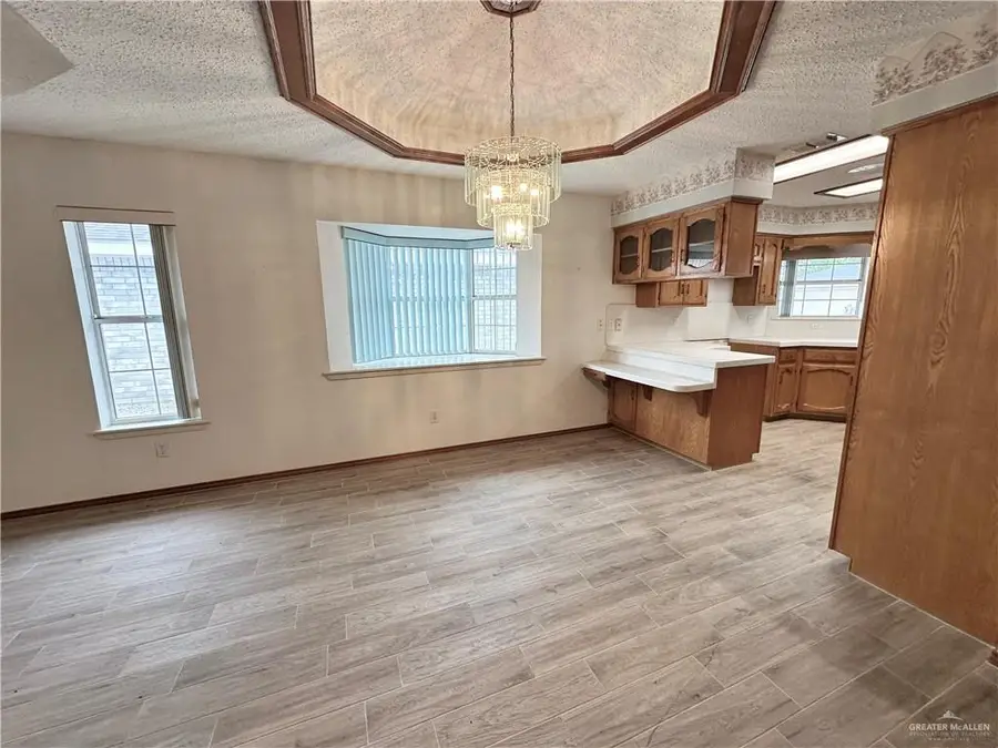 416 Capricorn Street, Mission, TX 78572 - #3