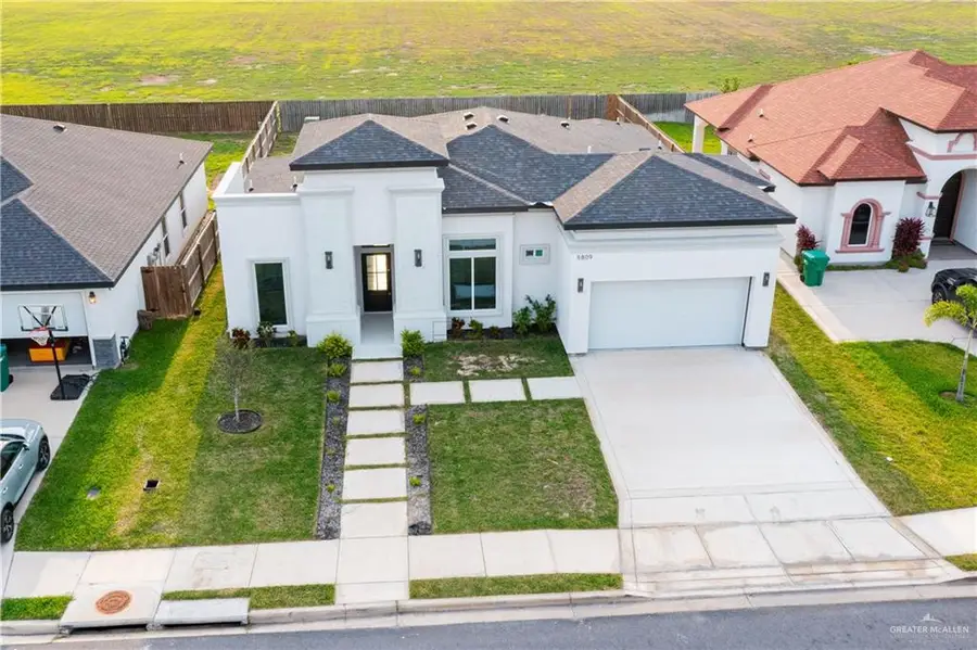 5809 N Dodger Street, Pharr, TX 78577 - #2
