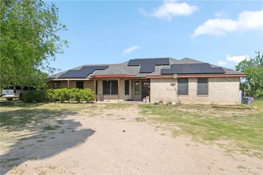 564 N La Paloma Street, Rio Grande City, TX 78582 - #1