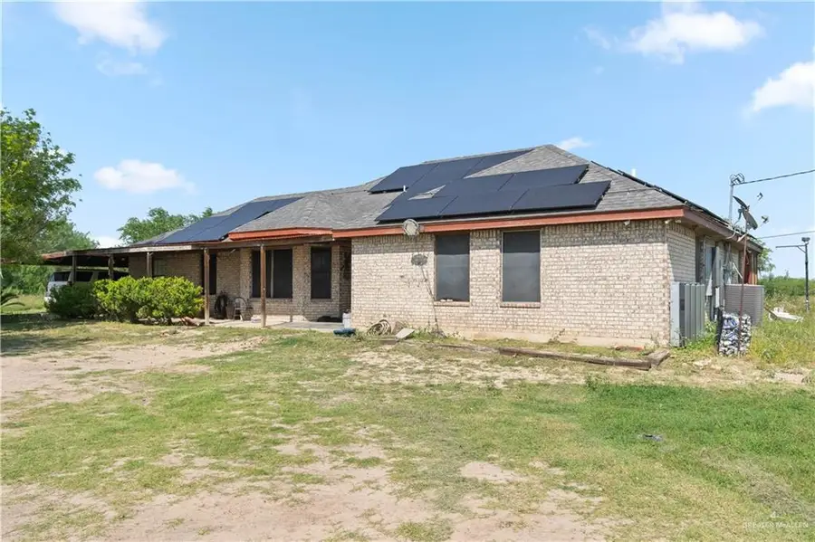 564 N La Paloma Street, Rio Grande City, TX 78582 - #2